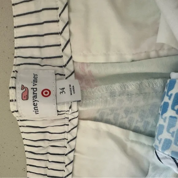 Vineyard vines  by target men’s shorts - Picture 5 of 6